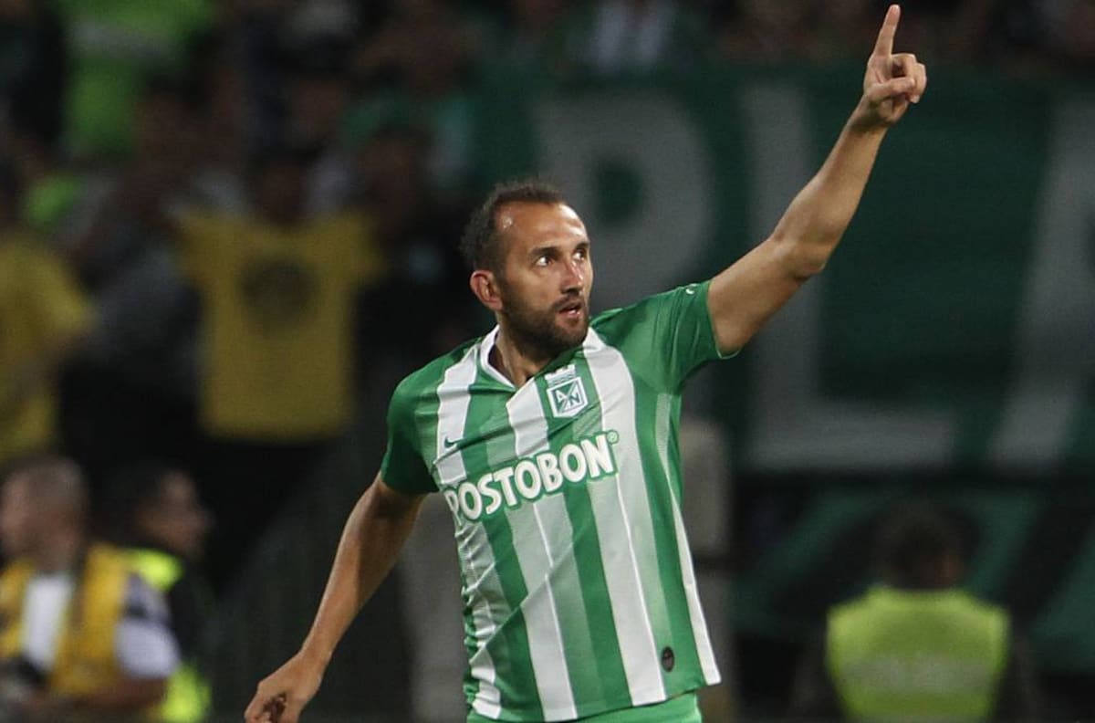 Barcos, Leal y Ribas se suman como alternativas para ser el "9" de la U