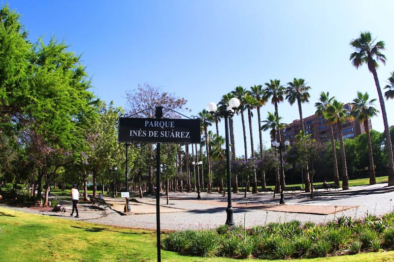 Este pulmón verde se encuentra en el sector oriente de la capital, y ofrece muchas actividades deportivas al aire libre. Créditos: Municipalidad de Providencia