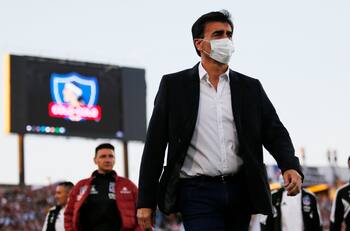 El recado de Gustavo Quinteros a la dirigencia para competir en Copa Sudamericana: "Hay que fortalecer el equipo"