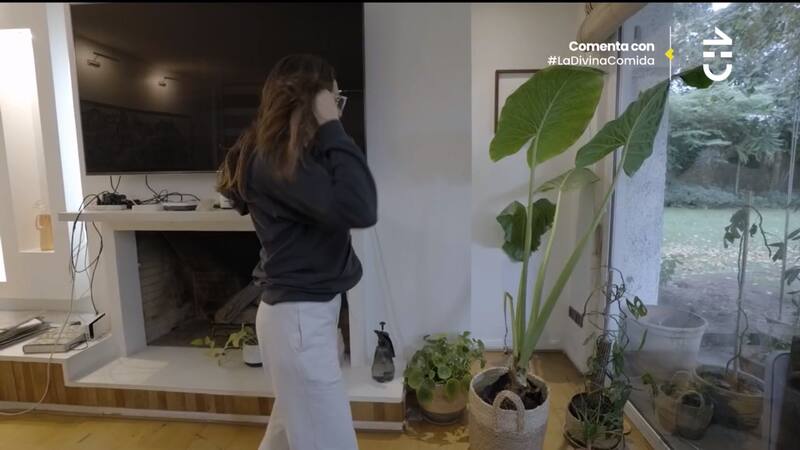 Gianella Marengo mostró sus colección floral.