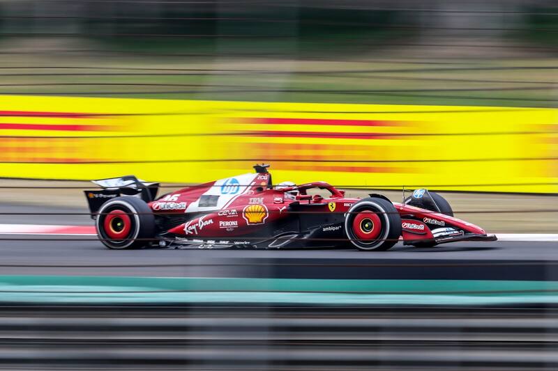 sufrió la descalificación de sus dos pilotos en el Gran Premio de China. EFE