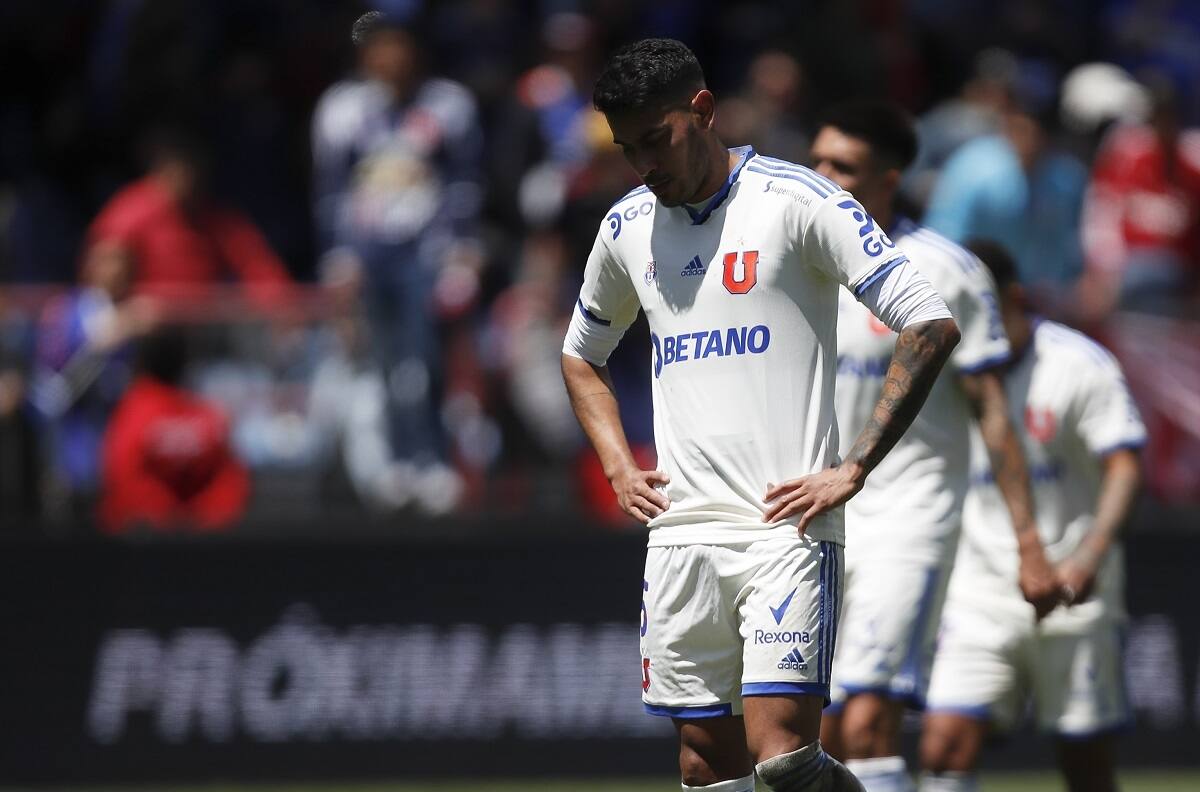 La apuesta le salió mal: la U guardó jugadores y fue humillada por Huachipato en Talcahuano