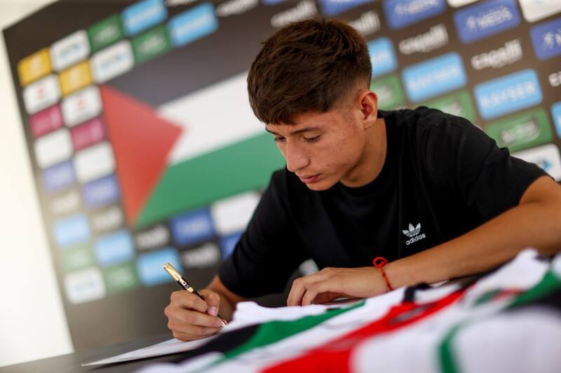 Iván Román extendió su vínculo con Palestino.