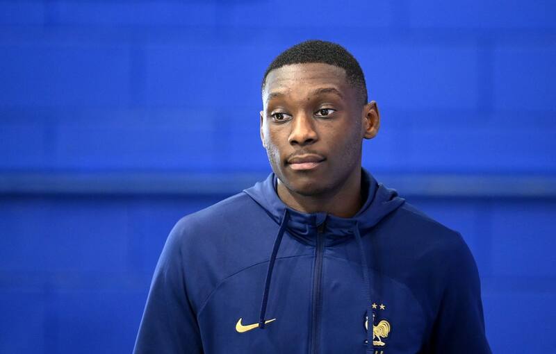 Kolo Muaní es uno de los posibles reemplazo de Dembélé