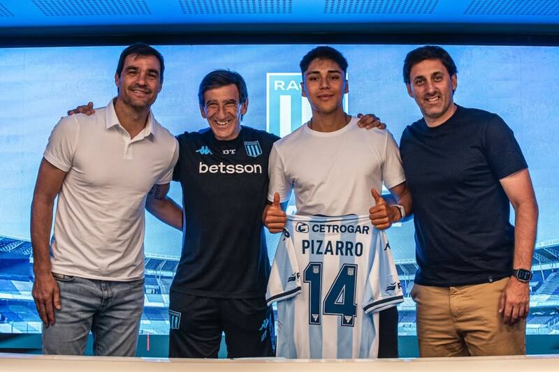 El delantero ocupará la 14 en Racing. Foto: Instagram Racing.