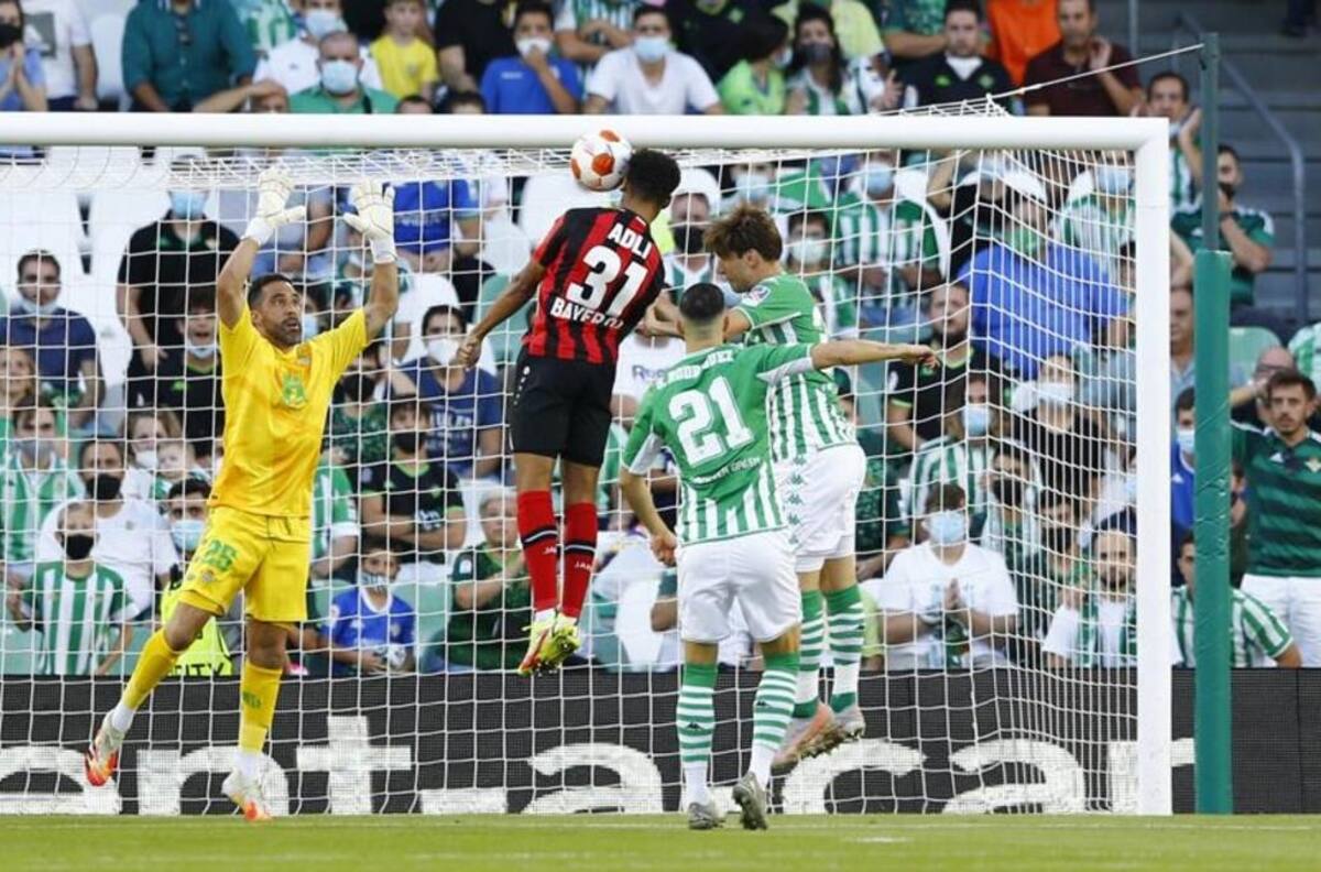 Los temibles rivales que podría tener el Real Betis de Claudio Bravo en la siguiente fase de Europa League