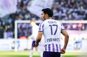 Avisan que equipo de la Premier League sondeó a Gabriel Suazo