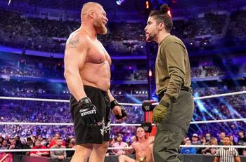 La gran sorpresa de la noche: Bad Bunny regresó a WWE durante el evento Royal Rumble 2022