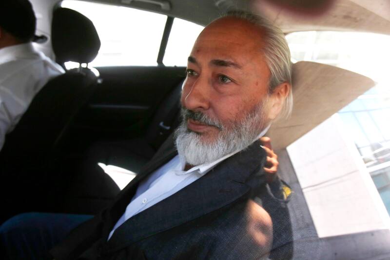 En “Mucho Gusto”, José Antonio Neme leyó parte del libro “Caso Relojes” de Laura Landaeta y Diego Ortiz, donde aparecen varios datos inéditos respecto a Parived y Tonka Tomicic. | Créditos: ATON