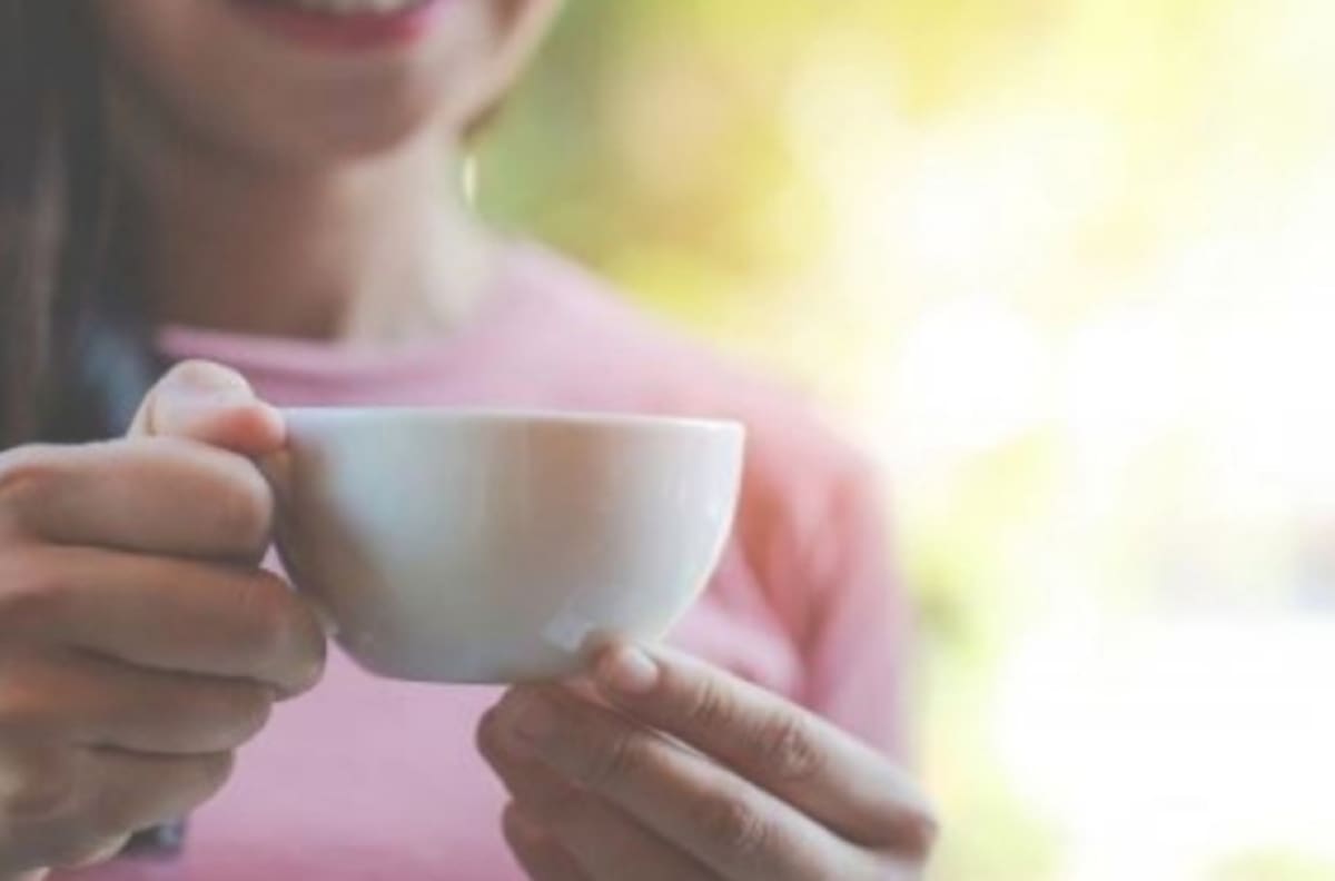 Test de personalidad: Descubre lo que dice de ti la forma en la que agarras una taza, parte II