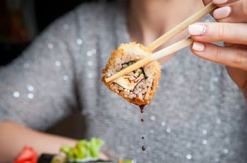 Ahorra un 30% en tu próxima compra de sushi con Scotiabank