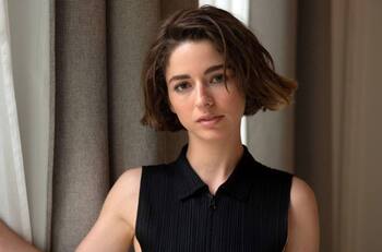 Mariana Di Girolamo recibe premio internacional por su destacada actuación