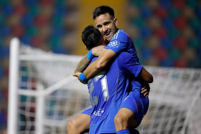 Festeja el regreso de Matías Zaldivia.