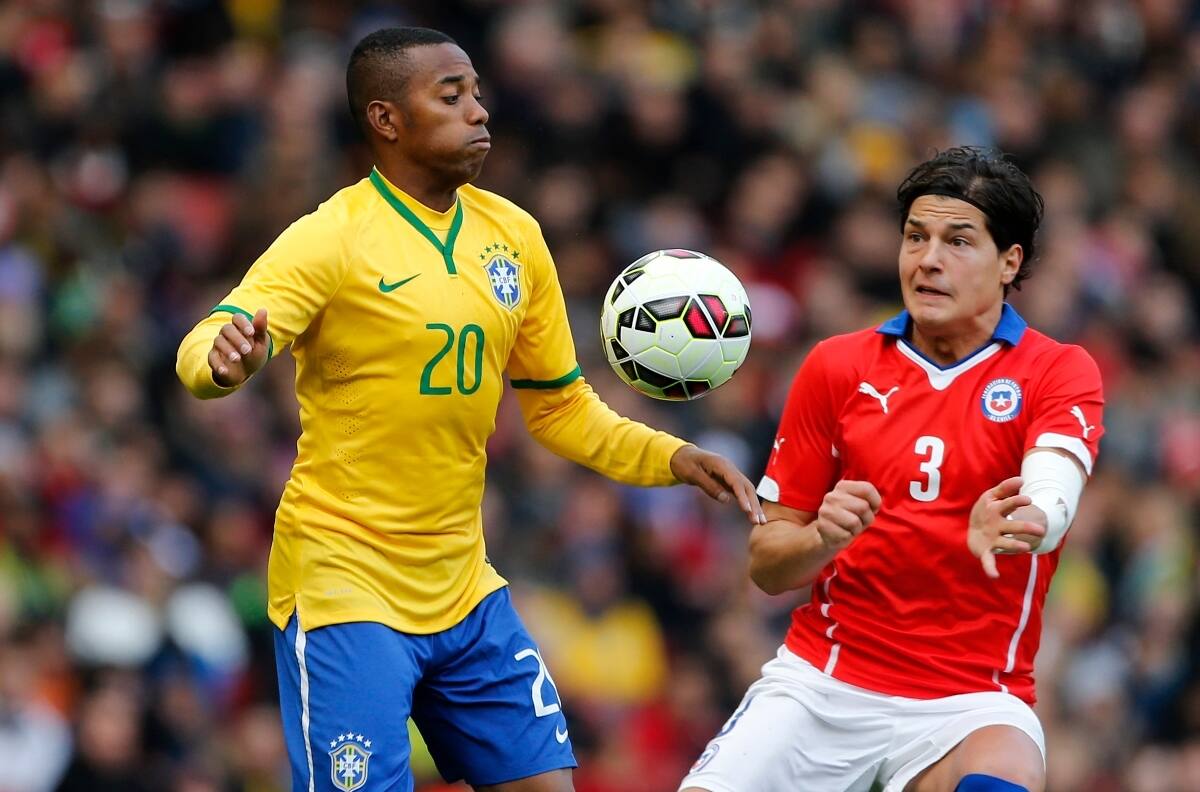 Robinho no logró revertir su sentencia y cumplirá condena de 9 años en cárcel por violación