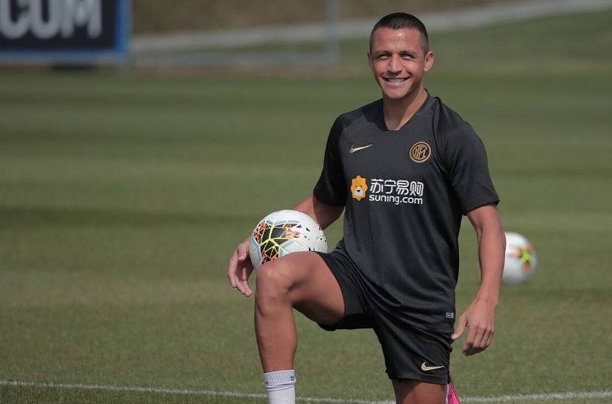 Antonio Conte: "Alexis Sánchez está en buenas condiciones"