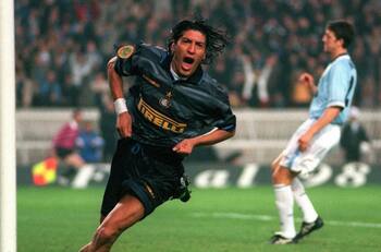 El Cholo Simeone se acordó de histórico gol de Iván Zamorano: “Definió con una calidad enorme”