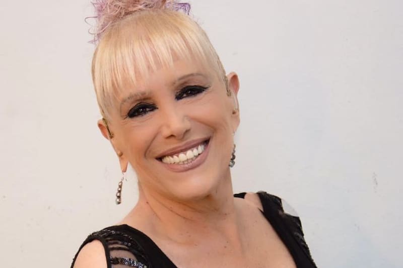 Valeria Lynch es una destacada cantante argentina.