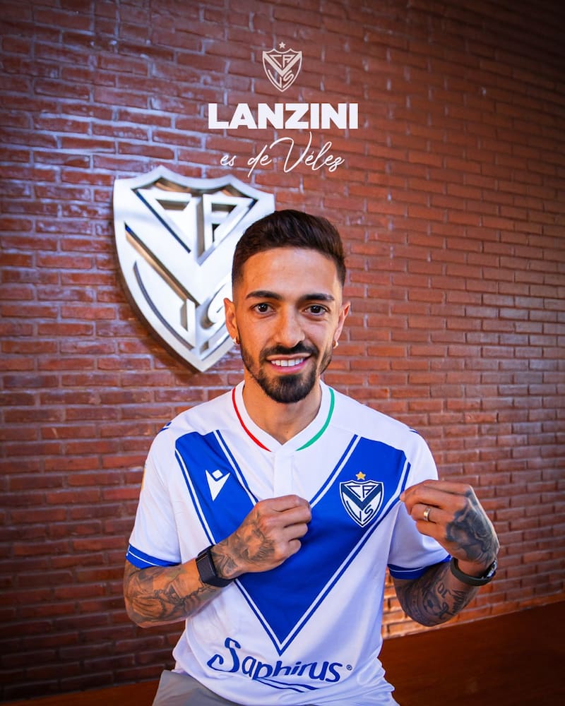 El volante fue presentado en Vélez Sarsfield.