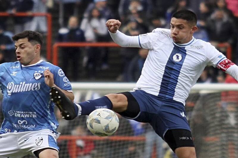 dejó de ser jugador de CA Alvarado y ahora está a detalles de tener su primera incursión fuera de Argentina. (Foto: Instagram CA Alvarado)