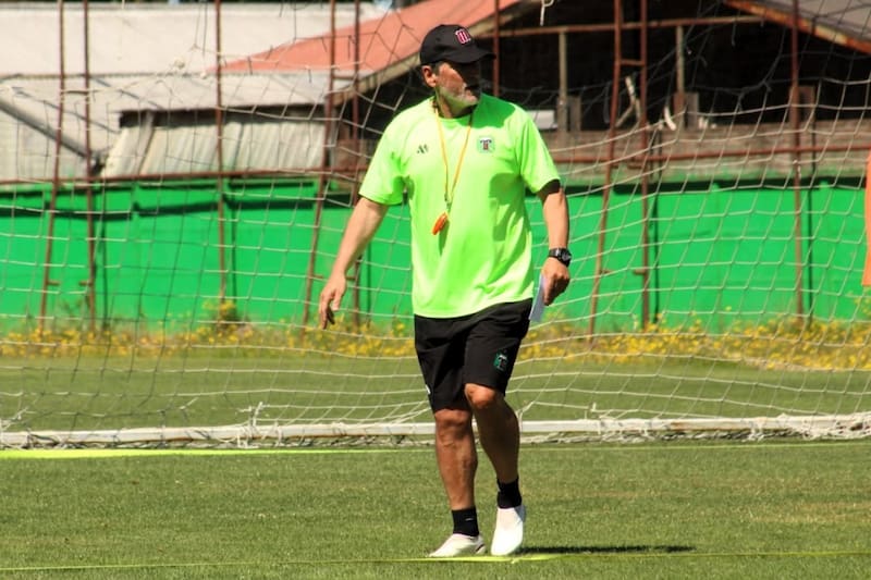 Mario Salas en Deportes Temuco.