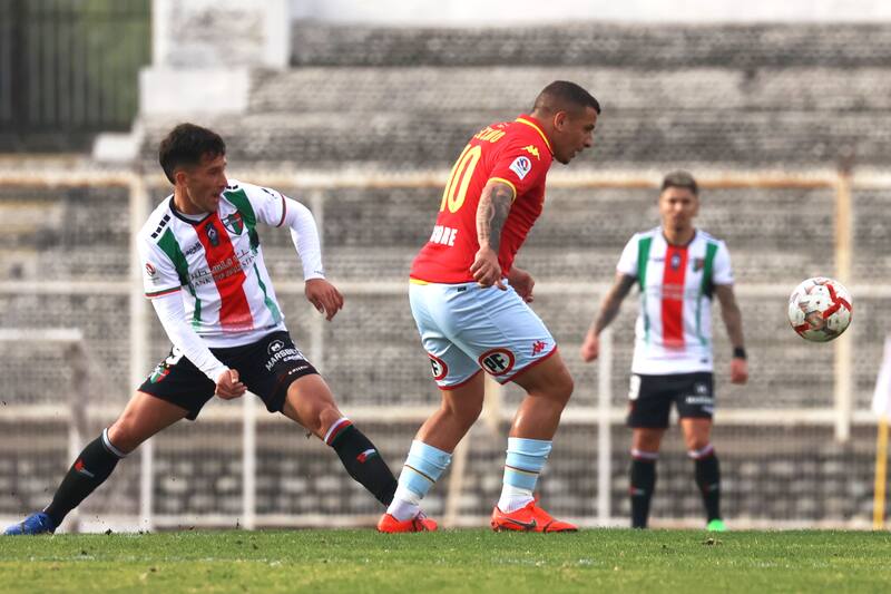 Unión Española vs Palestino por el Campeonato Nacional.