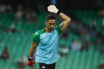 El sacrificio de Claudio Bravo para volver lo antes posible a las canchas con el Betis