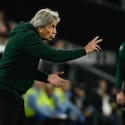 Pellegrini apela a la hinchada del Betis tras épica goleada en Europa League: “Hubo una unión con el público”
