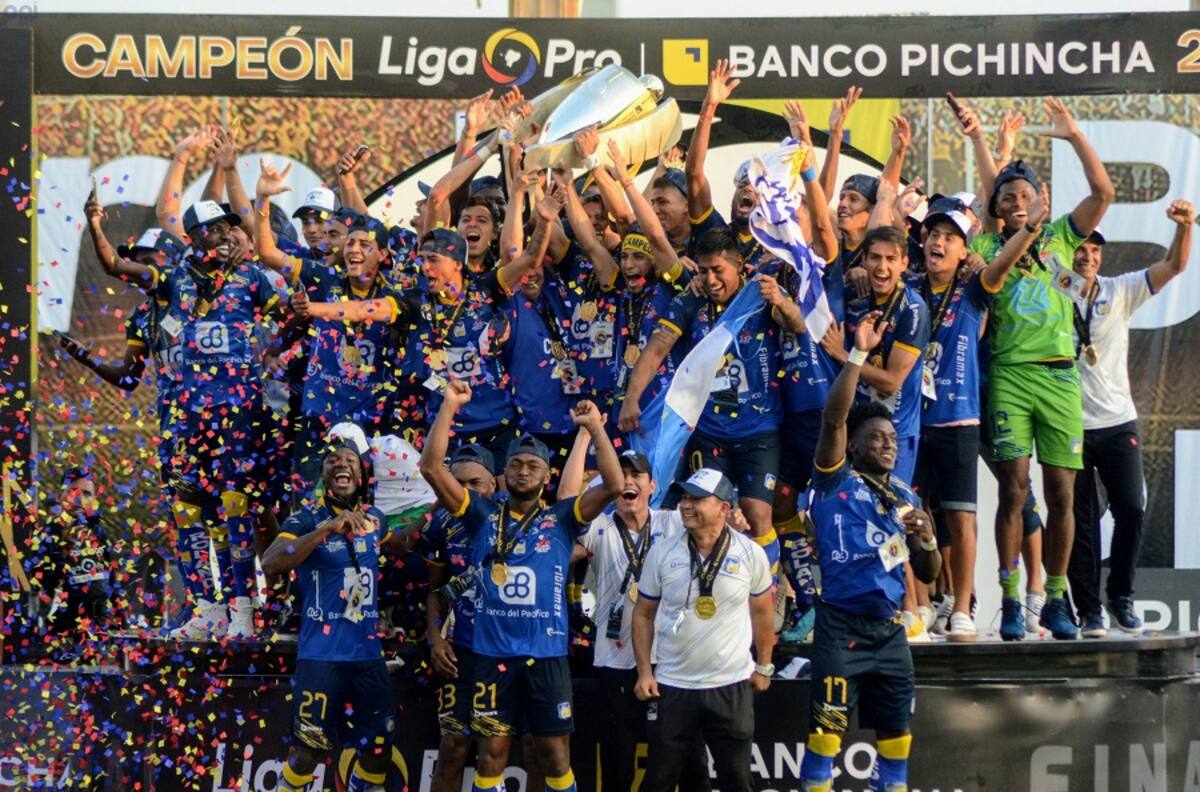 El recordado Delfín ganó en penales a Liga y es campeón de Ecuador
