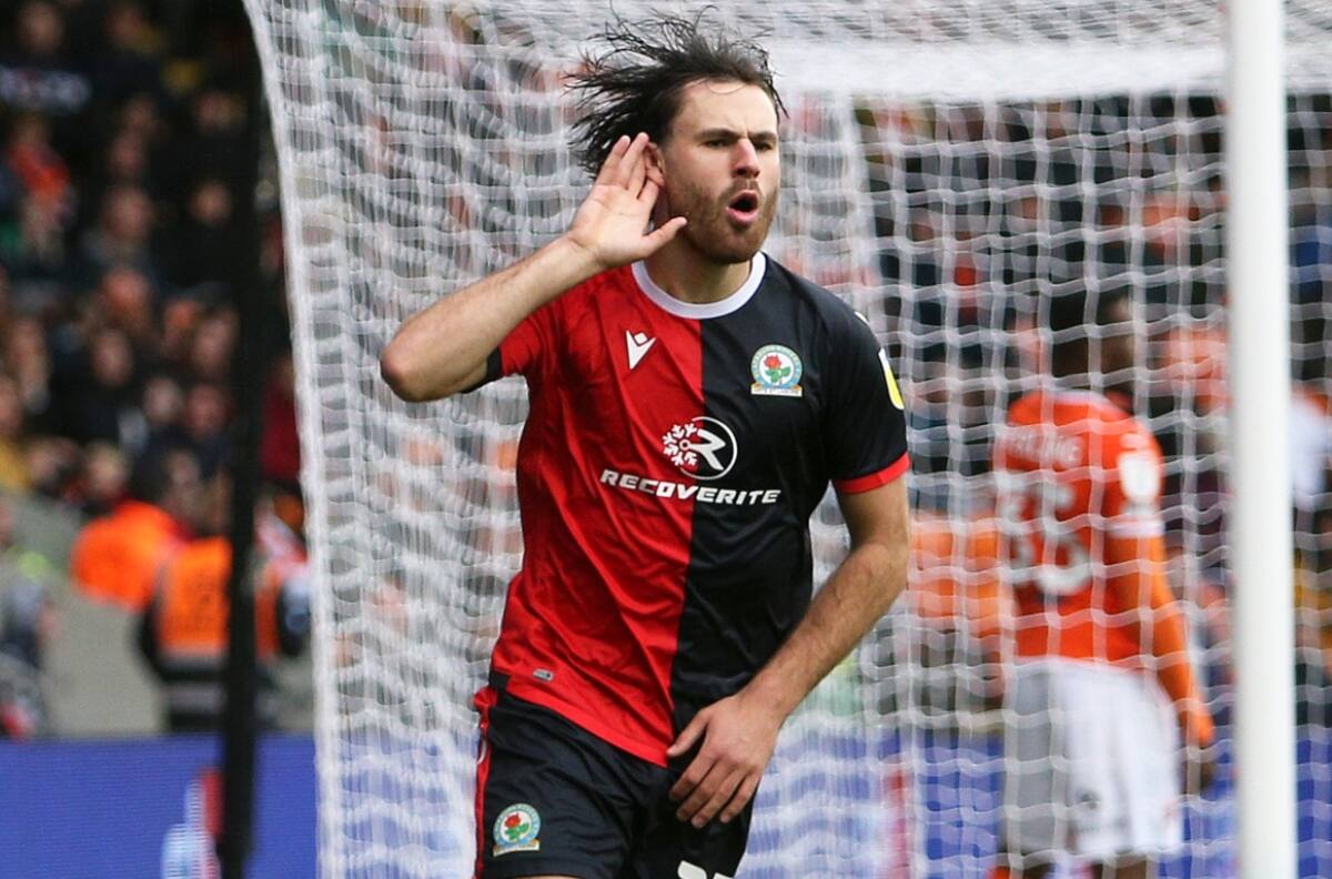 Puede ser rival de Alexis Sánchez: el sorprendente equipo de la Ligue 1 que ofertó por Ben Brereton