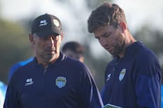 Miguel Ponce categórico con su plantel: “Lamentablemente van a tener pocas oportunidades”