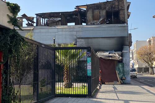 Entrada desde calle Catedral.