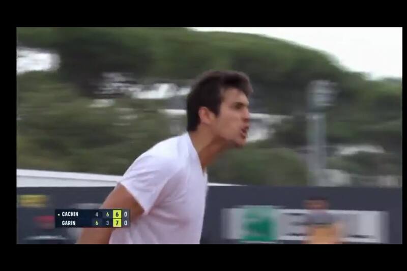 Cristian Garin festejó airadamente el triunfo ante Pedro Cachín.