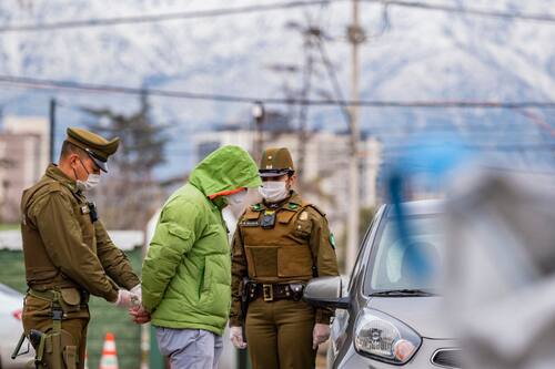 Bandas criminales están haciendo uso de plataformas estatales para lavar dinero.
Créditos: Aton.