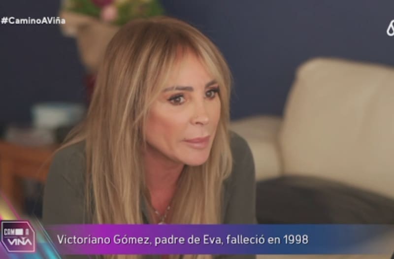 La comunicadora también se deshizo en elogios para su padre.