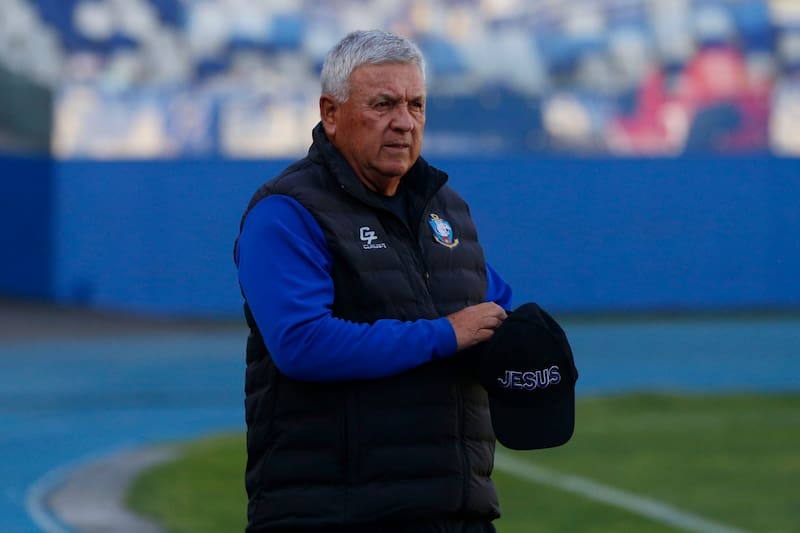 El DT de Antofagasta es, actualmente, el entrenador que más veces ha ganado la Primera B. Foto: Agencia Aton.