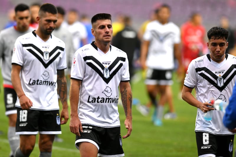 El Chago se complica en zona de descenso. Foto: Aton