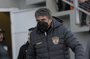 Emiliano Astorga se desespera y vuelve a pedir refuerzos para Cobreloa: "Necesitamos gente"