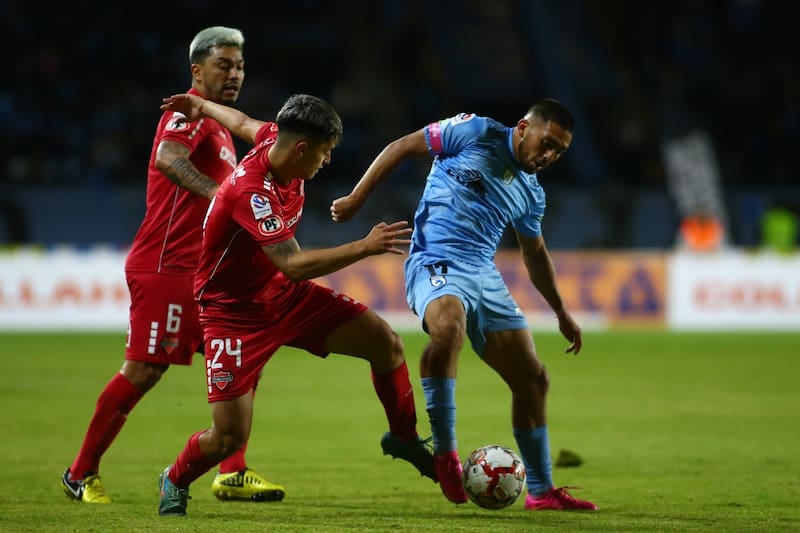 en el partido de Ñublense ante Deportes Iquique.