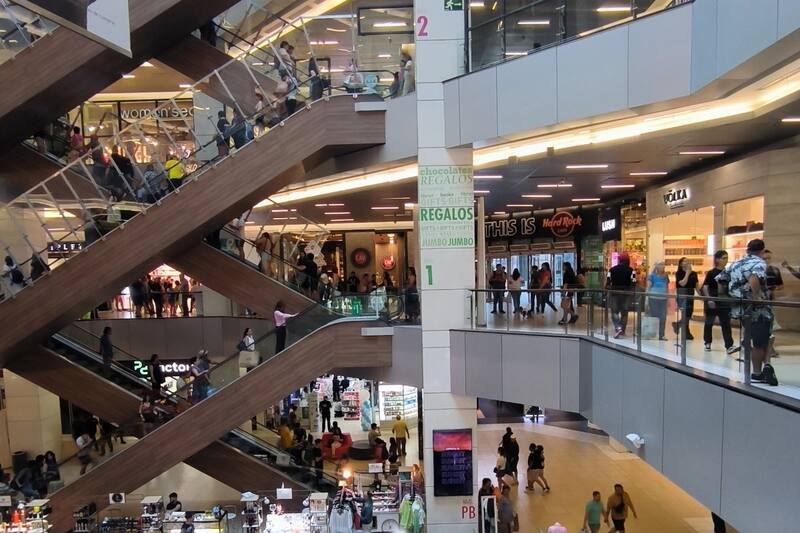 Horarios de los mall durante Semana Santa.