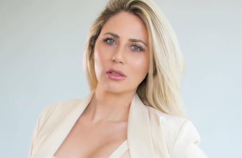 acusa estar siento acosada por una mujer. Créditos: Instagram