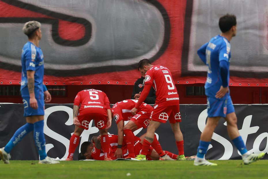 Le empató sobre el final a la U. Foto: Aton.