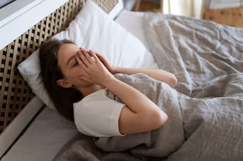 Cambio de hora en Chile: especialista en sueño aclara cuál es el horario ideal que debería regir en el país