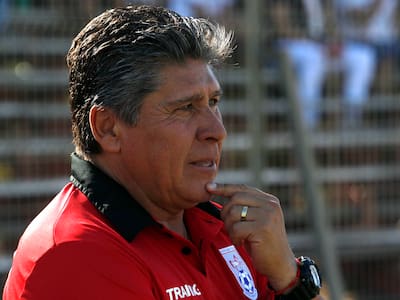 Jorge Coke Contreras y el momento del fútbol chileno: “Todo lo bueno que se hizo años atrás terminó por perjudicarnos”