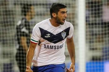 ¡Voltereta! Fichaje de Emiliano Amor a Colo Colo se decidirá este jueves