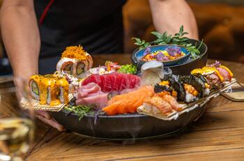 Ideal para una cita después del trabajo: Dónde comer el mejor sushi de Santiago