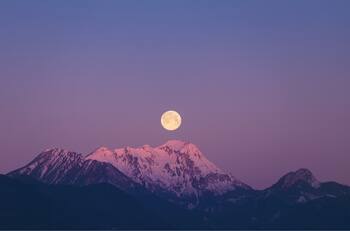 Luna de Nieve: ¿Cuándo y a qué hora se podrá ver en Chile?
