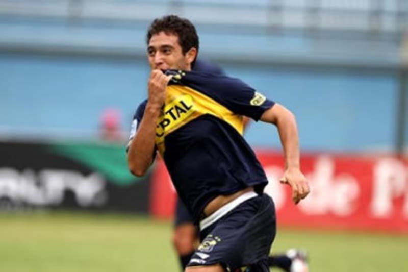 Fernando Saavedra en su paso por Everton de Viña del Mar