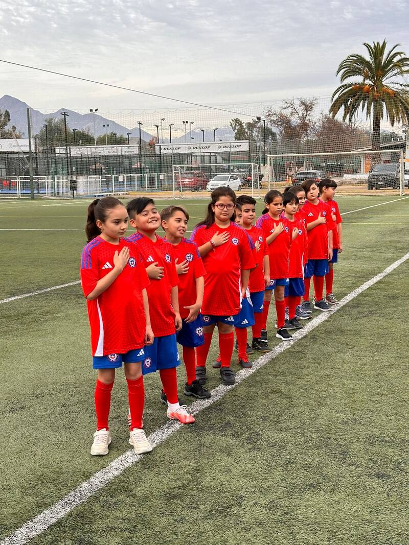 Estos son los ñiños nacidos el 4 de julio de 2015 que ingresarán a la cancha ante Paraguay.