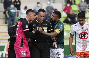 Los insultos más desopilantes que quedaron registrados en los informes arbitrales de Primera División en 2021