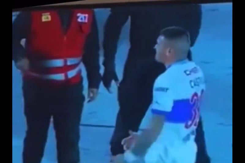 insultó a los hinchas de Universidad de Chile tras el Clásico en el Estadio Nacional.